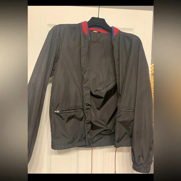 Gucci coat, its is a mens size 44